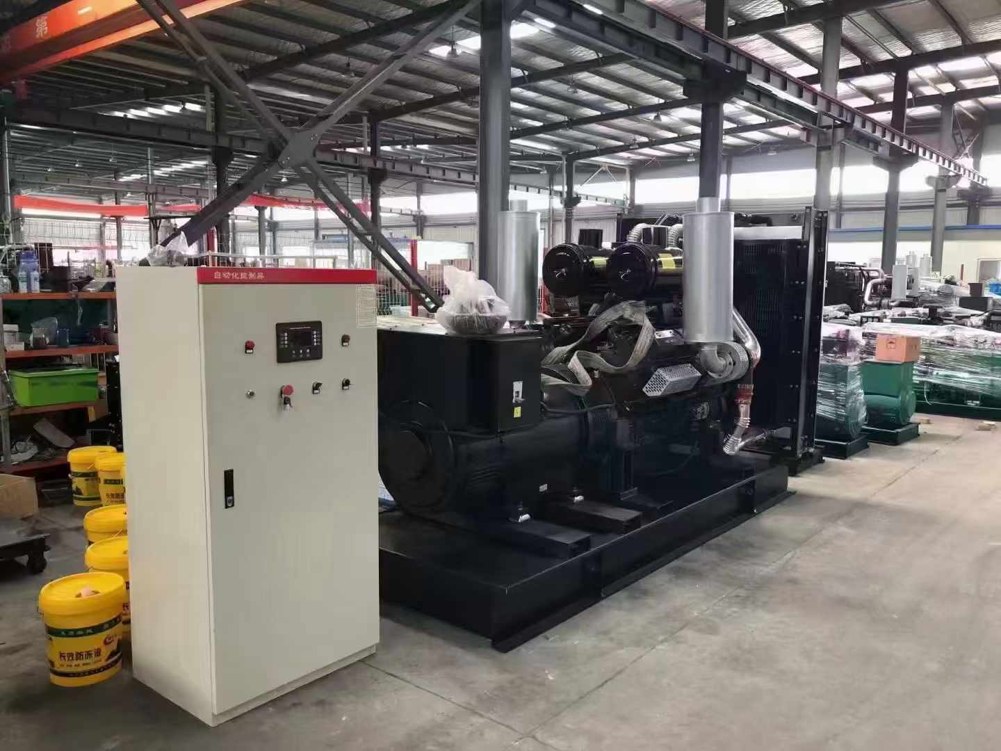 安泽柴油发电机运行时的噪音和振动水平如何？